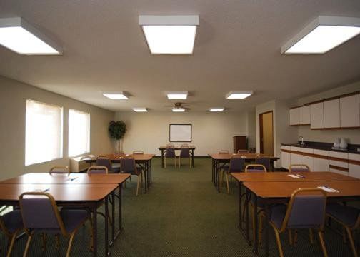 Days Inn & Suites By Wyndham Casey Facilidades foto
